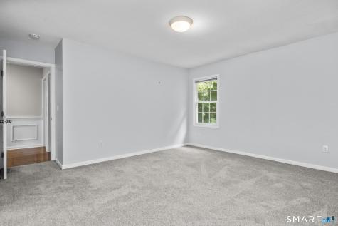 29 Nathan Hale Court Cheshire CT 06410