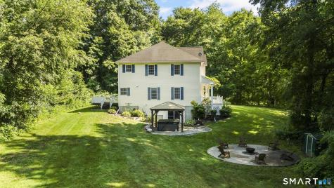 29 Nathan Hale Court Cheshire CT 06410