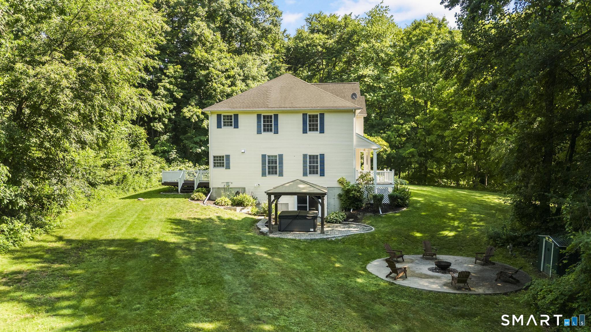 29 Nathan Hale Court Cheshire CT 06410
