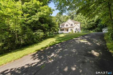 29 Nathan Hale Court Cheshire CT 06410