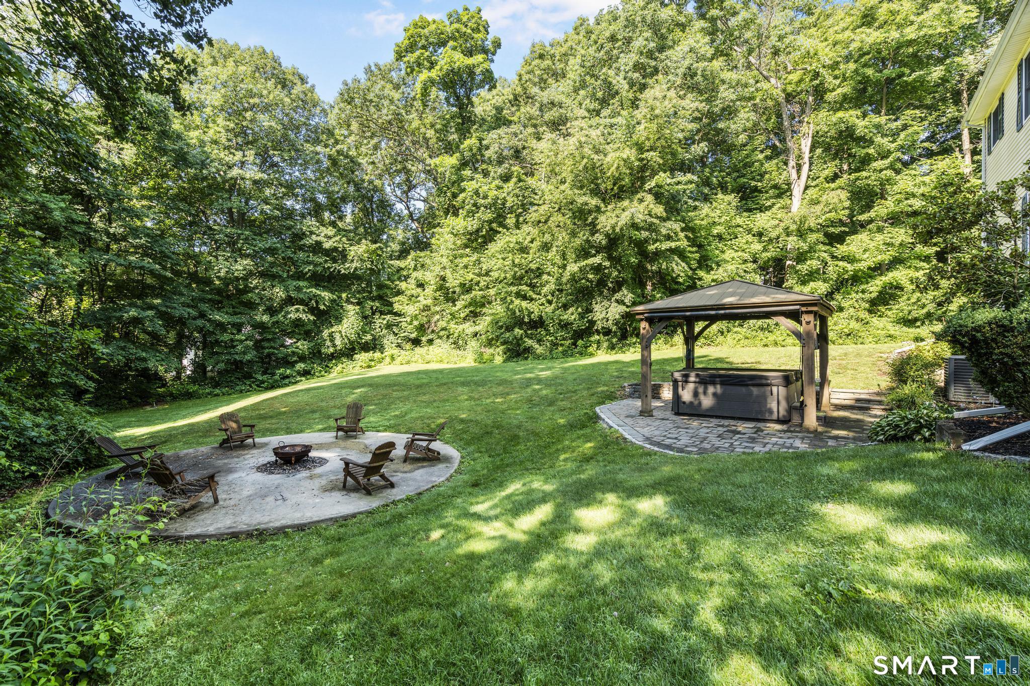29 Nathan Hale Court Cheshire CT 06410
