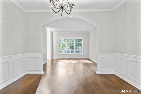 29 Nathan Hale Court Cheshire CT 06410