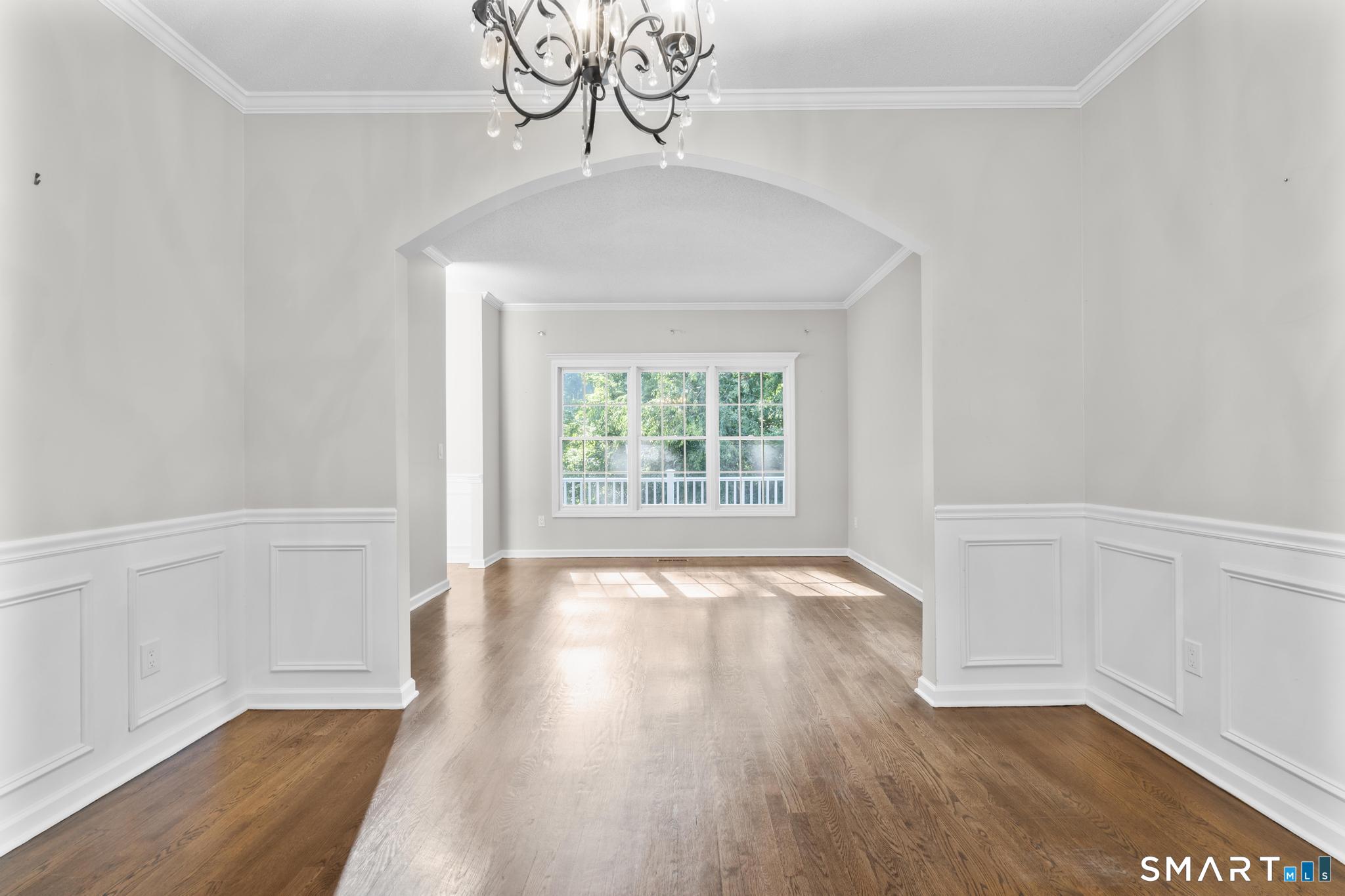29 Nathan Hale Court Cheshire CT 06410