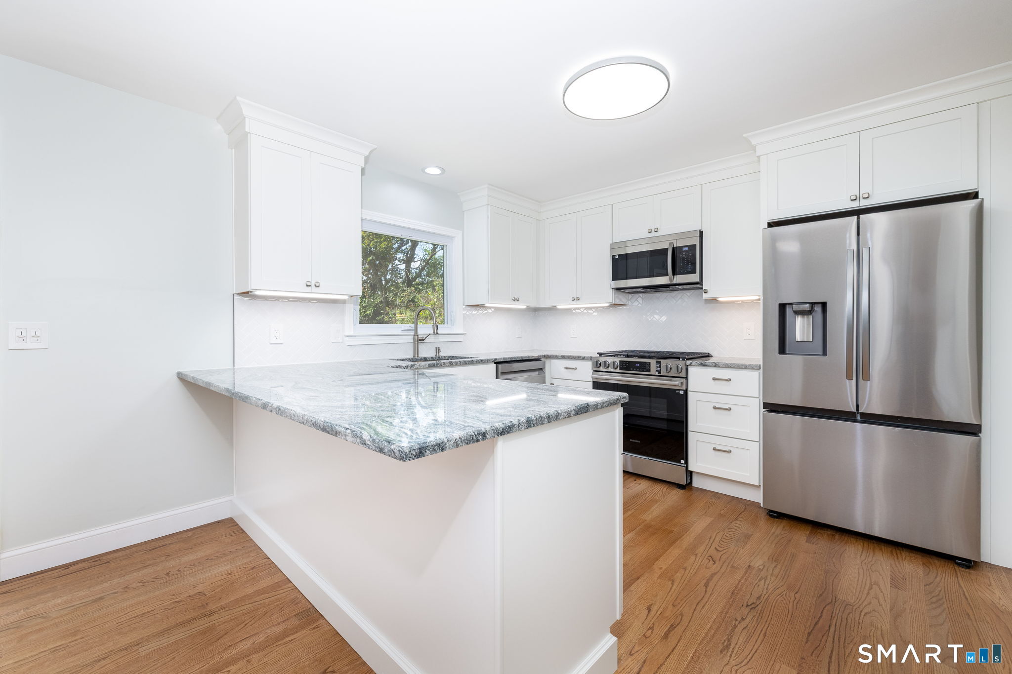 412 Narrow Lane Orange CT 06477