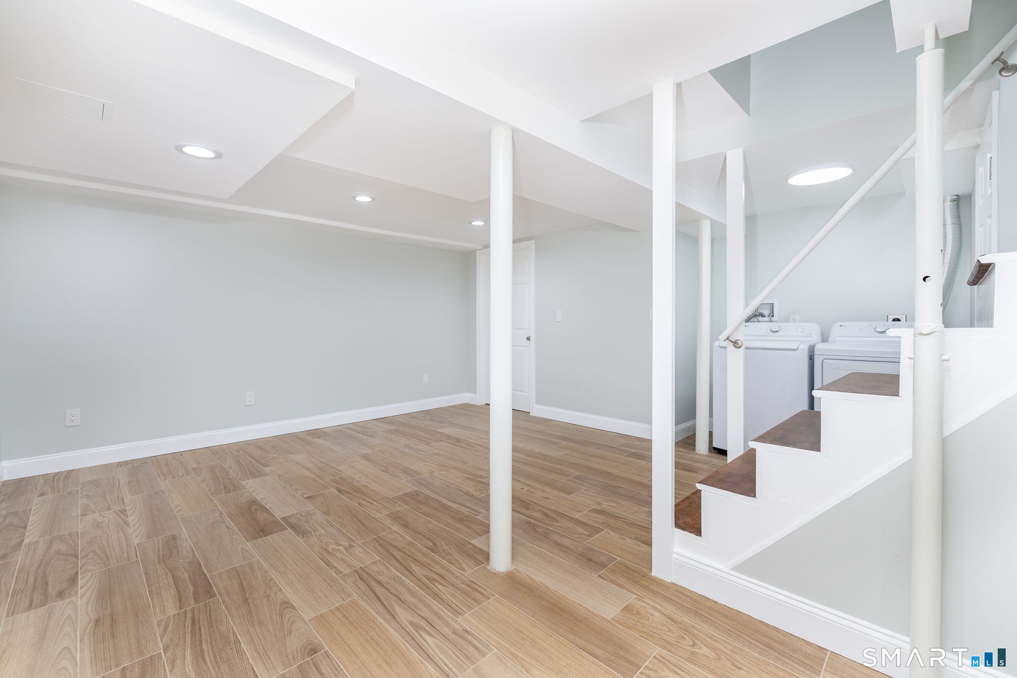 412 Narrow Lane Orange CT 06477