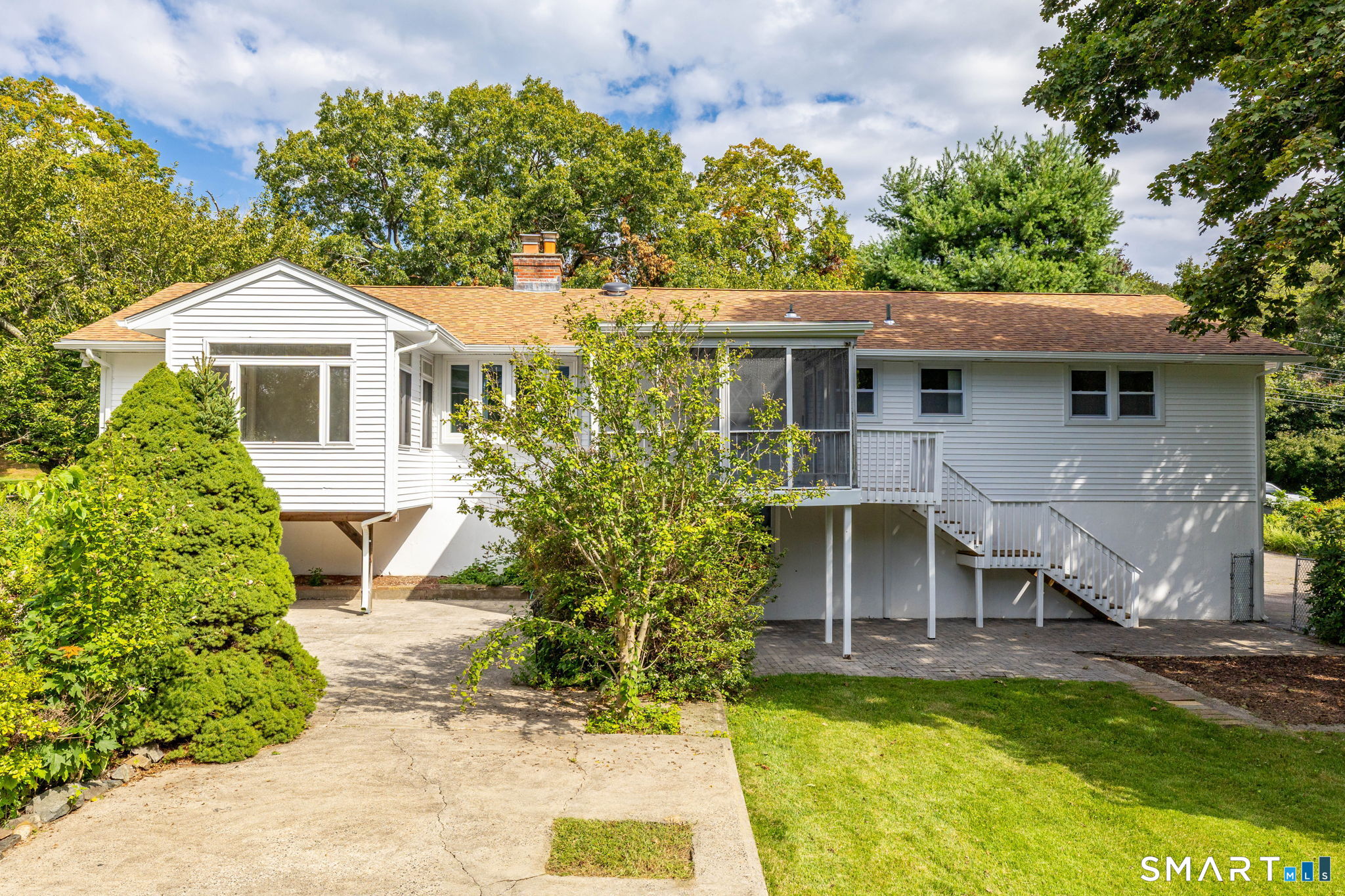 412 Narrow Lane Orange CT 06477