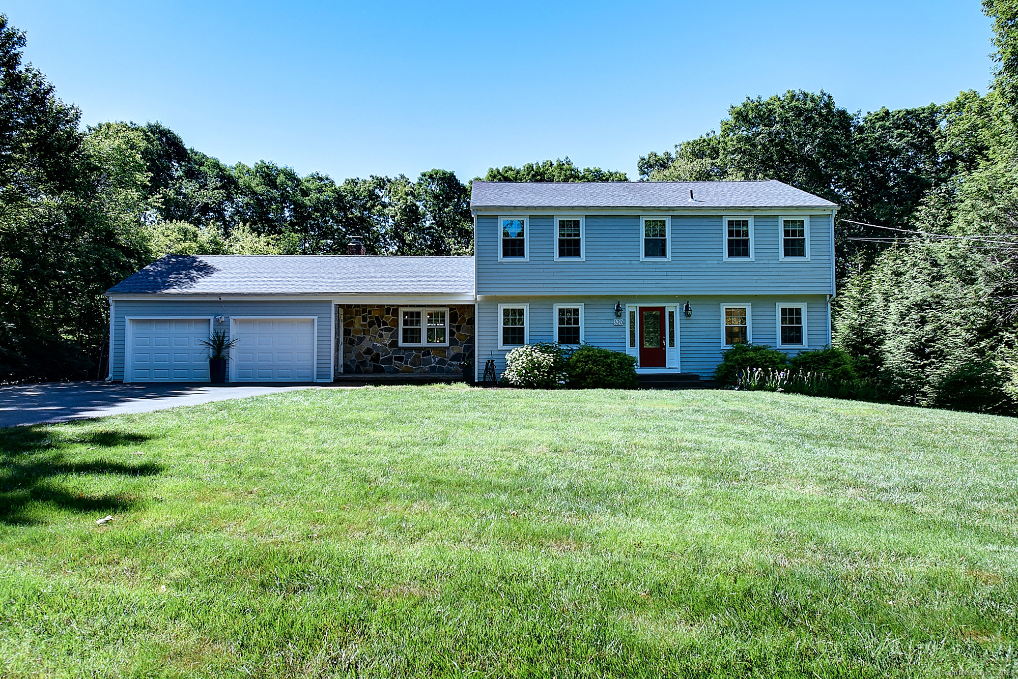 320 Woodhaven Road Glastonbury CT 06033