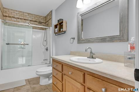 120 Spring Valley Drive Berlin CT 06037