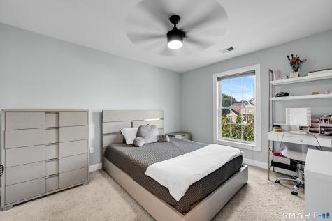 120 Spring Valley Drive Berlin CT 06037