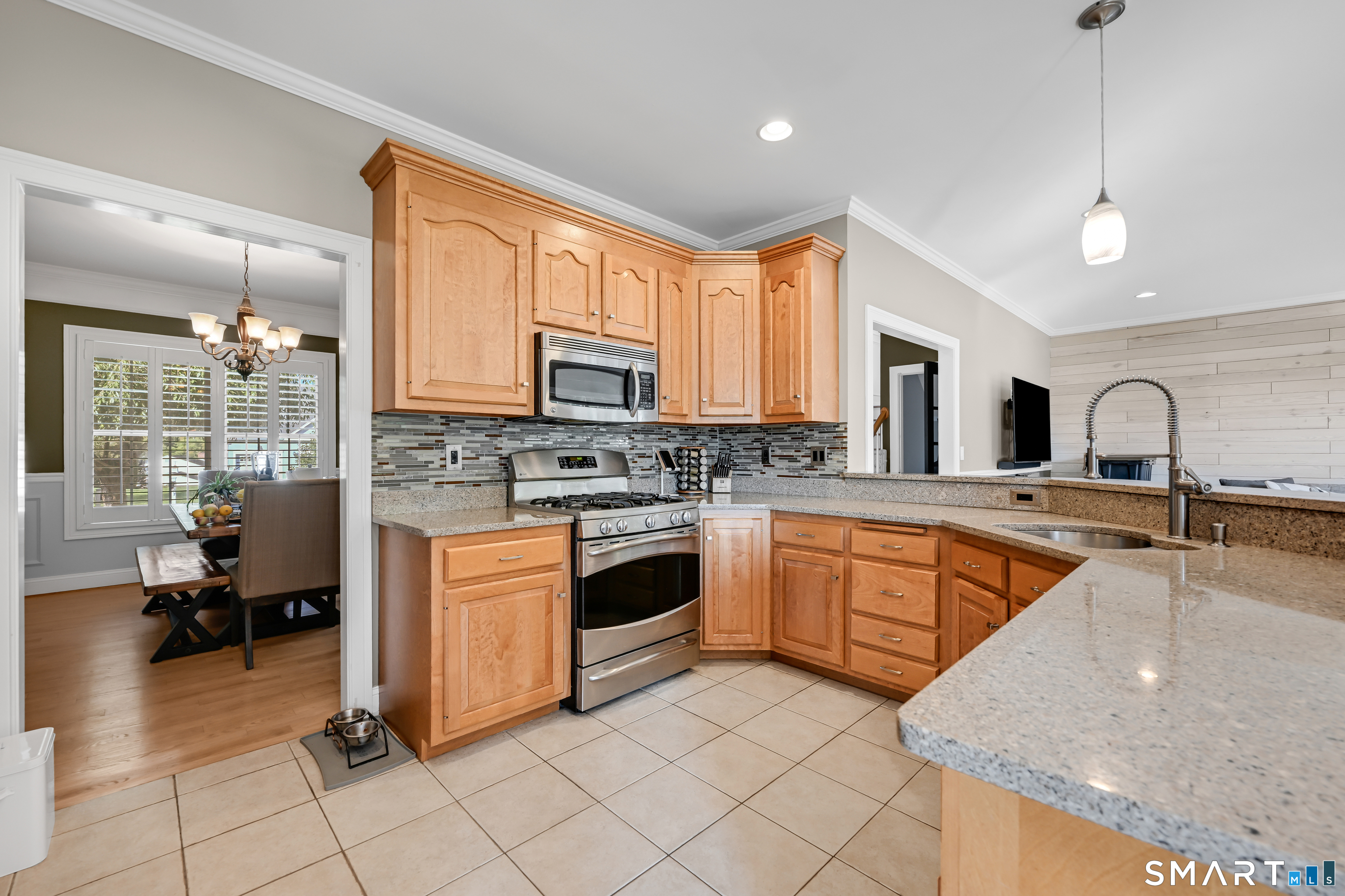 120 Spring Valley Drive Berlin CT 06037