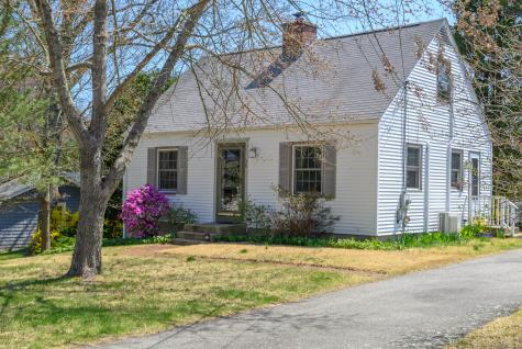 30 Rossie Street Stonington CT 06355