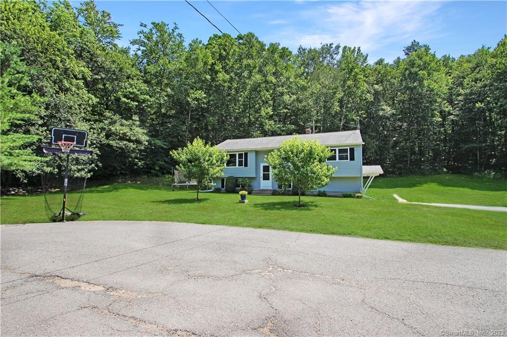 6 Strickland Road Columbia CT 06237