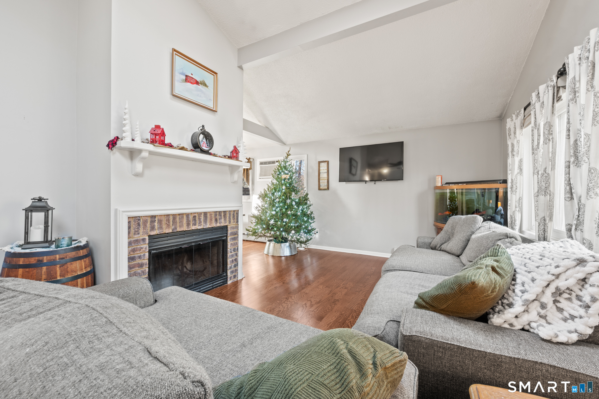 2 Summit Road Columbia CT 06237