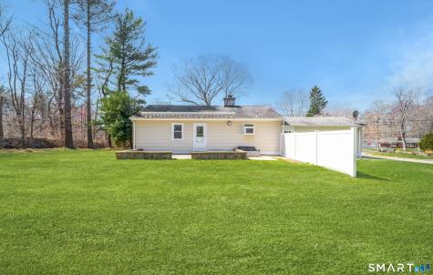 16 Featherbed Lane Branford CT 06405