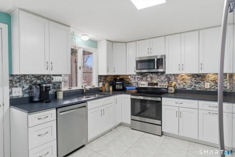 57 Edgewood Drive Middletown CT 06457