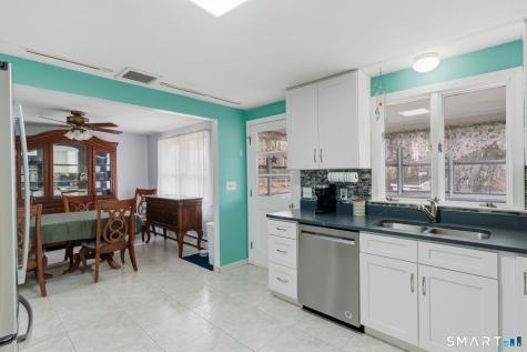 57 Edgewood Drive Middletown CT 06457