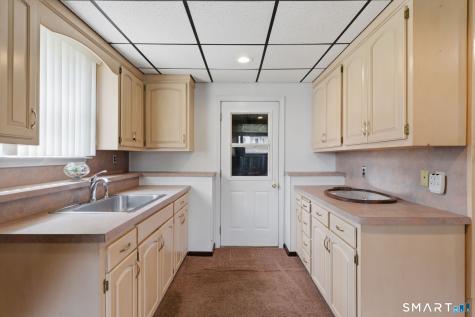 57 Edgewood Drive Middletown CT 06457