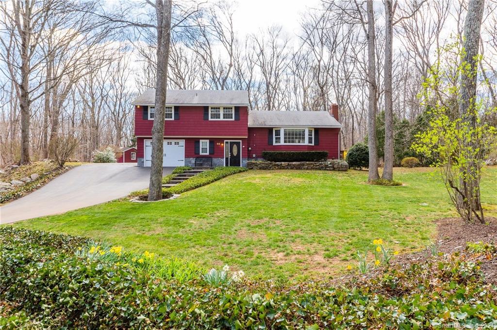 65 Robin Lane Guilford CT 06437