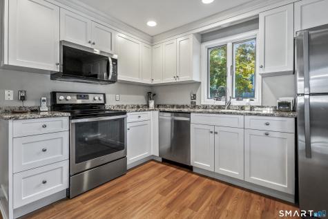 9 Millspaugh Drive Fairfield CT 06824