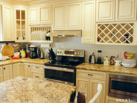 4 Perkins Street Danbury CT 06810