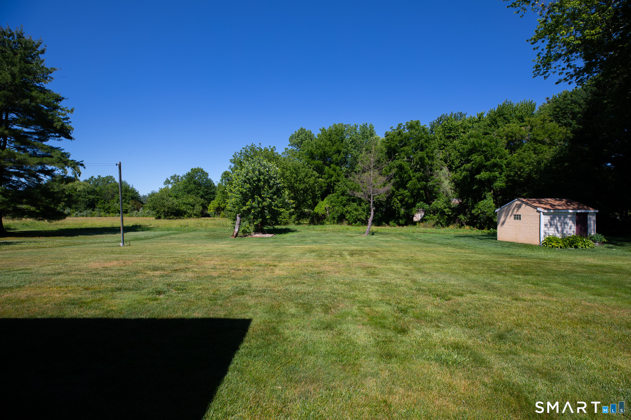 17 School House Road Newington CT 06111