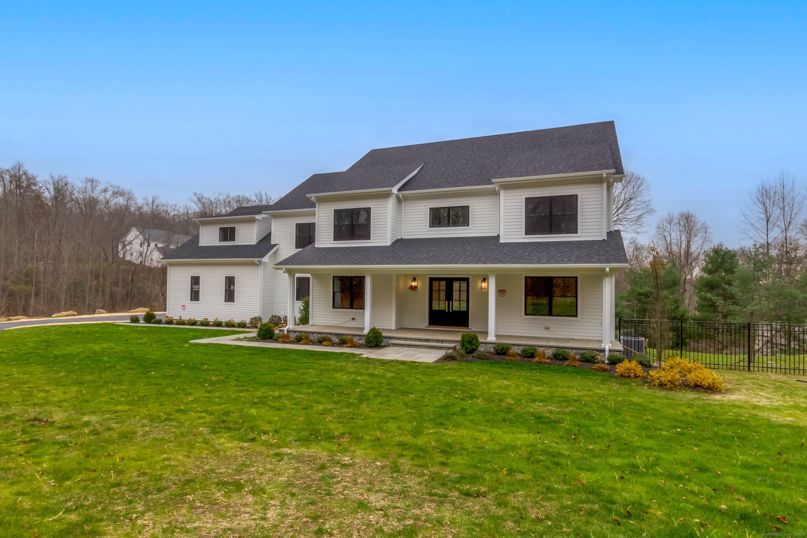 32 Adirondack Trail Easton CT 06612