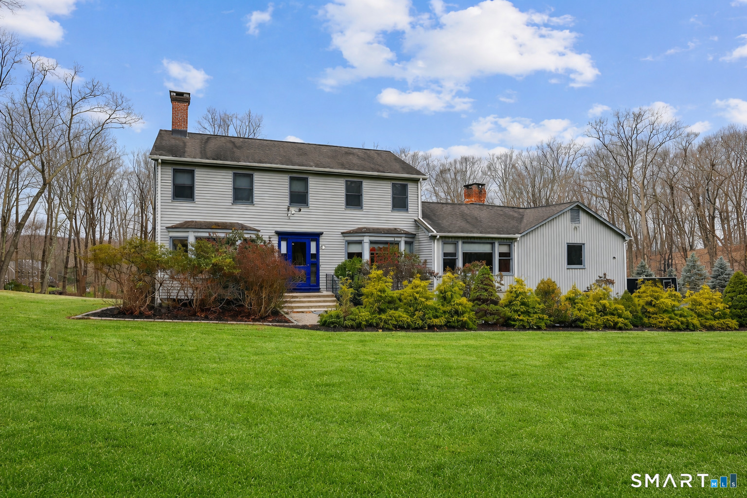 17 Abbotts Hill Road Newtown CT 06470