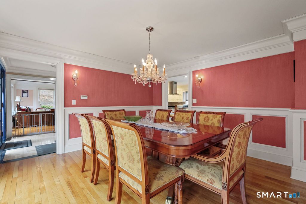 17 Abbotts Hill Road Newtown CT 06470