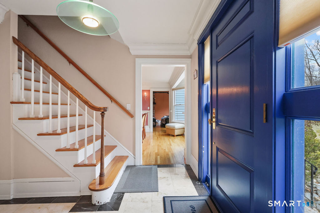 17 Abbotts Hill Road Newtown CT 06470