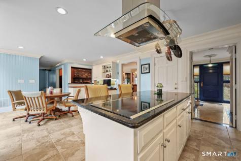 17 Abbotts Hill Road Newtown CT 06470