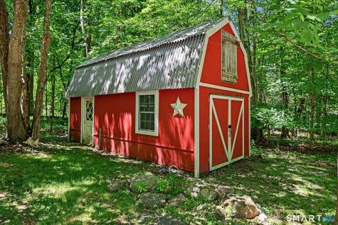 4 Scatacook Trail Weston CT 06883