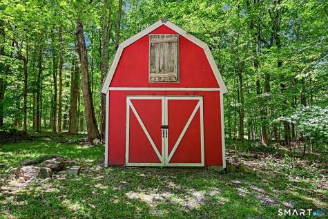 4 Scatacook Trail Weston CT 06883