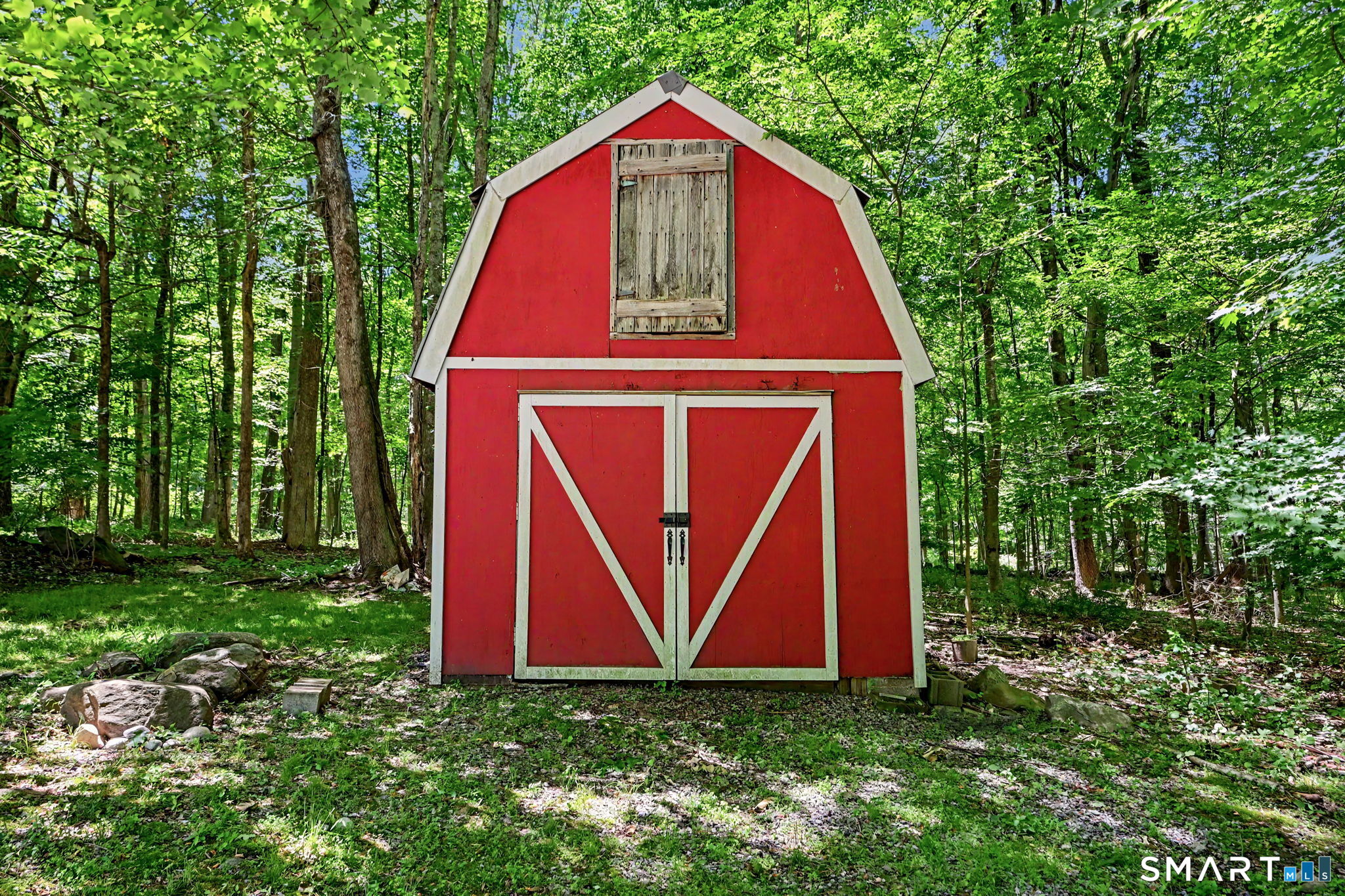 4 Scatacook Trail Weston CT 06883
