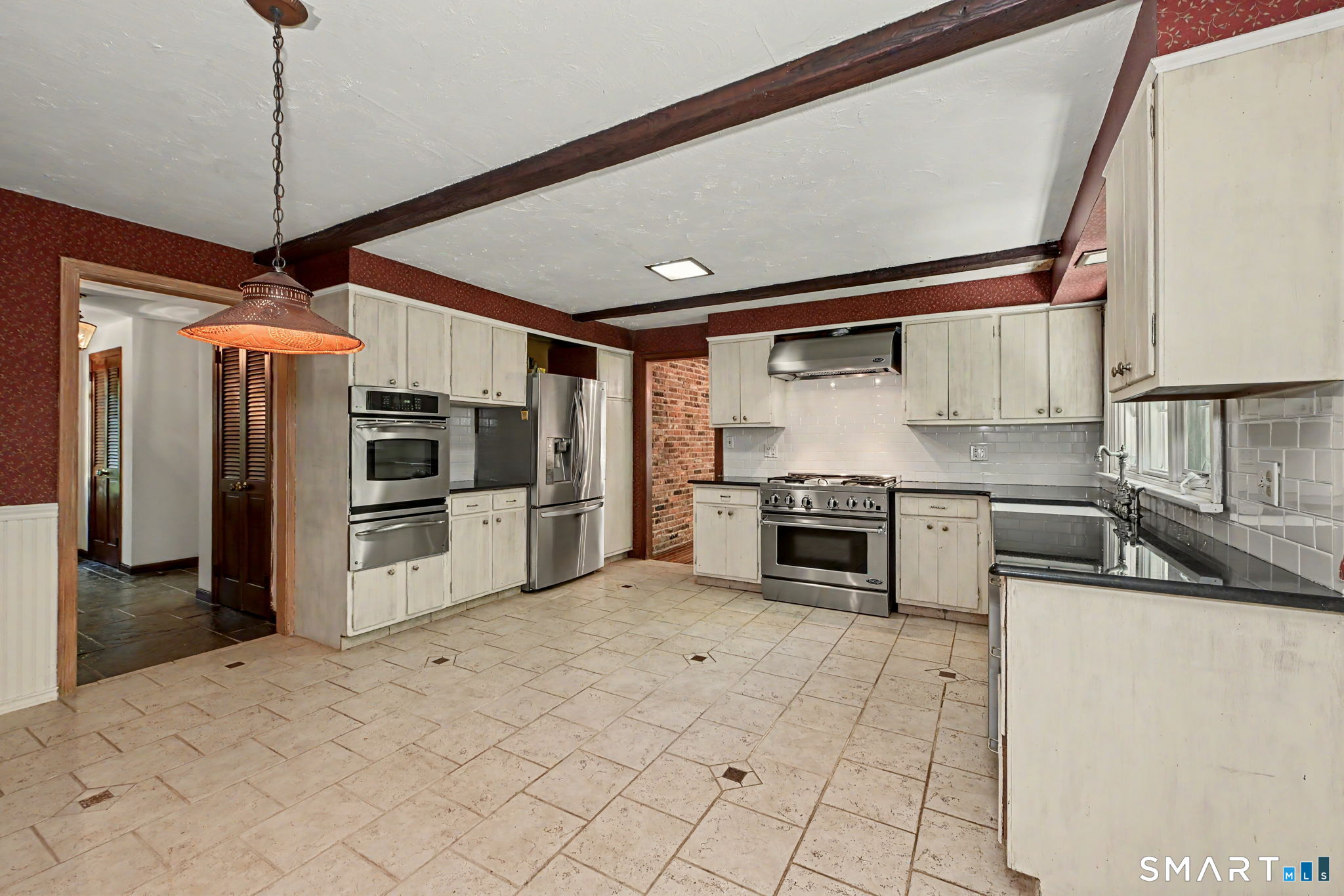 4 Scatacook Trail Weston CT 06883