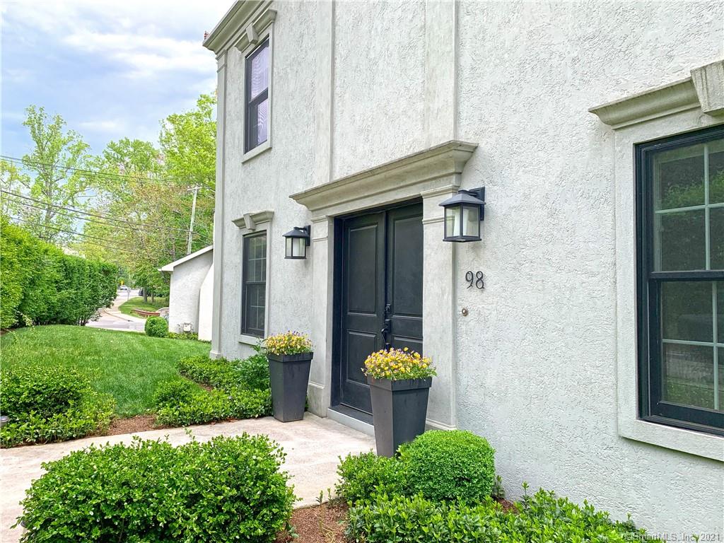 98 Millport Avenue New Canaan CT 06840