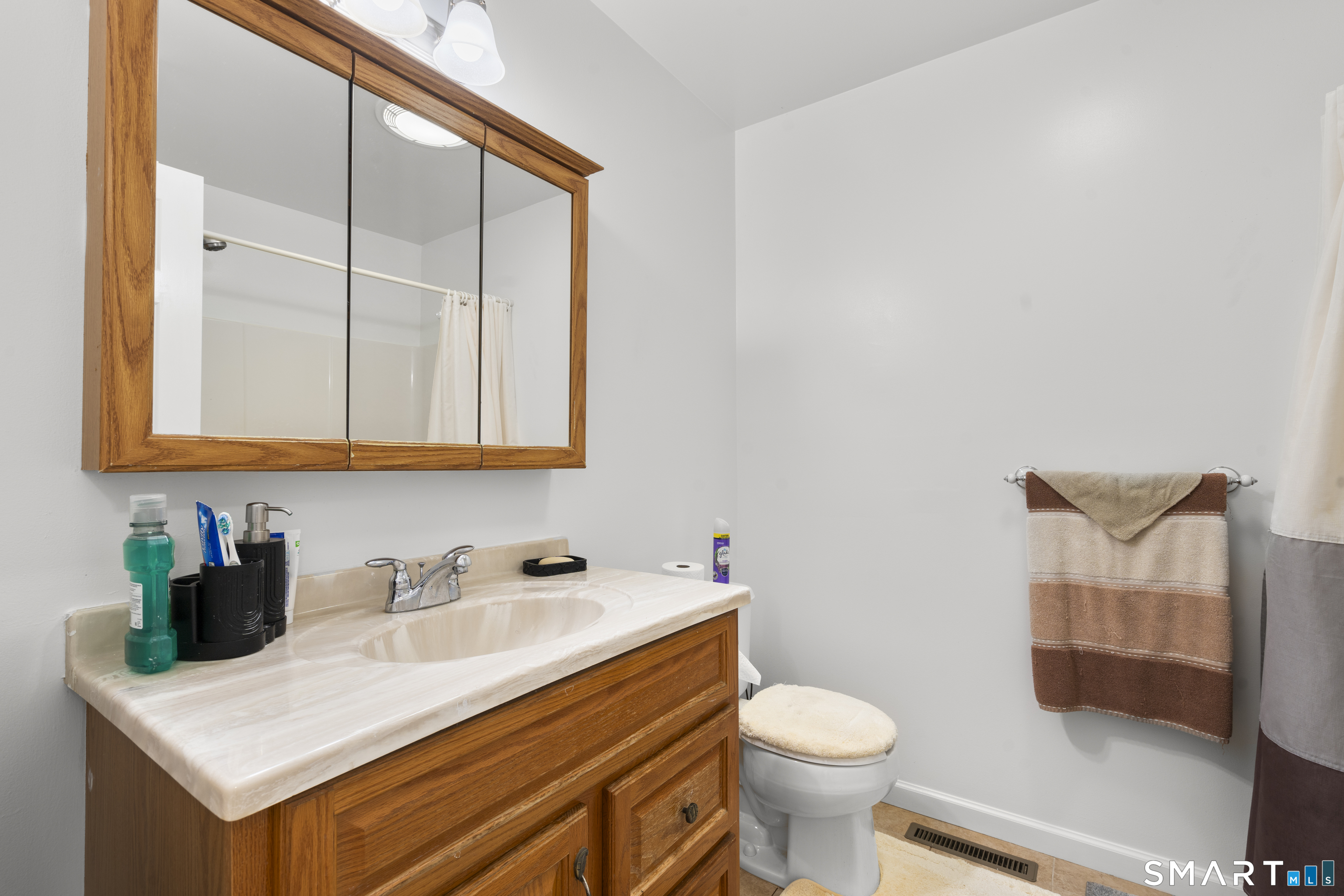 86 Hyde Street Torrington CT 06790