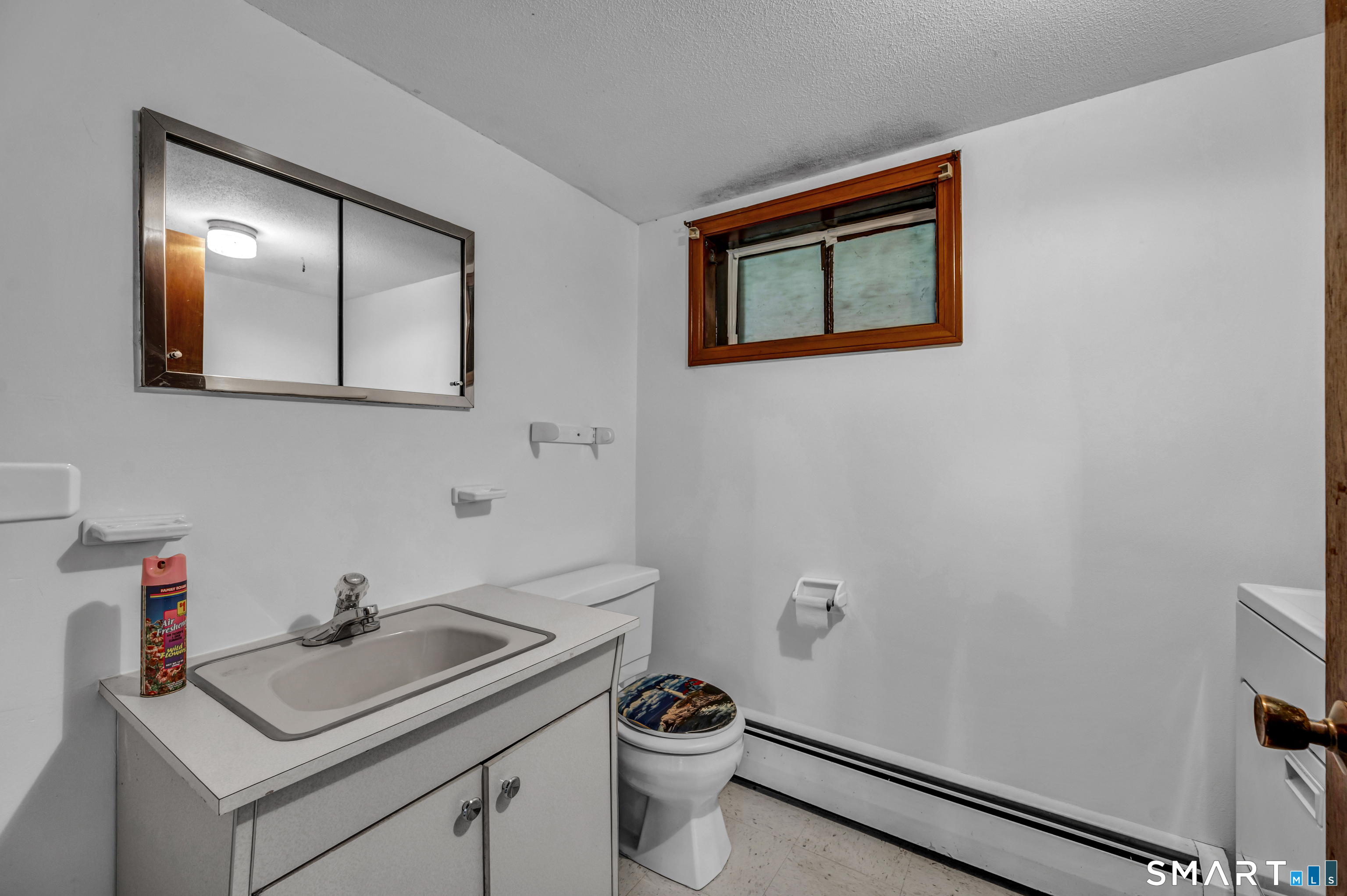 180 Hickory Hill Lane Newington CT 06111