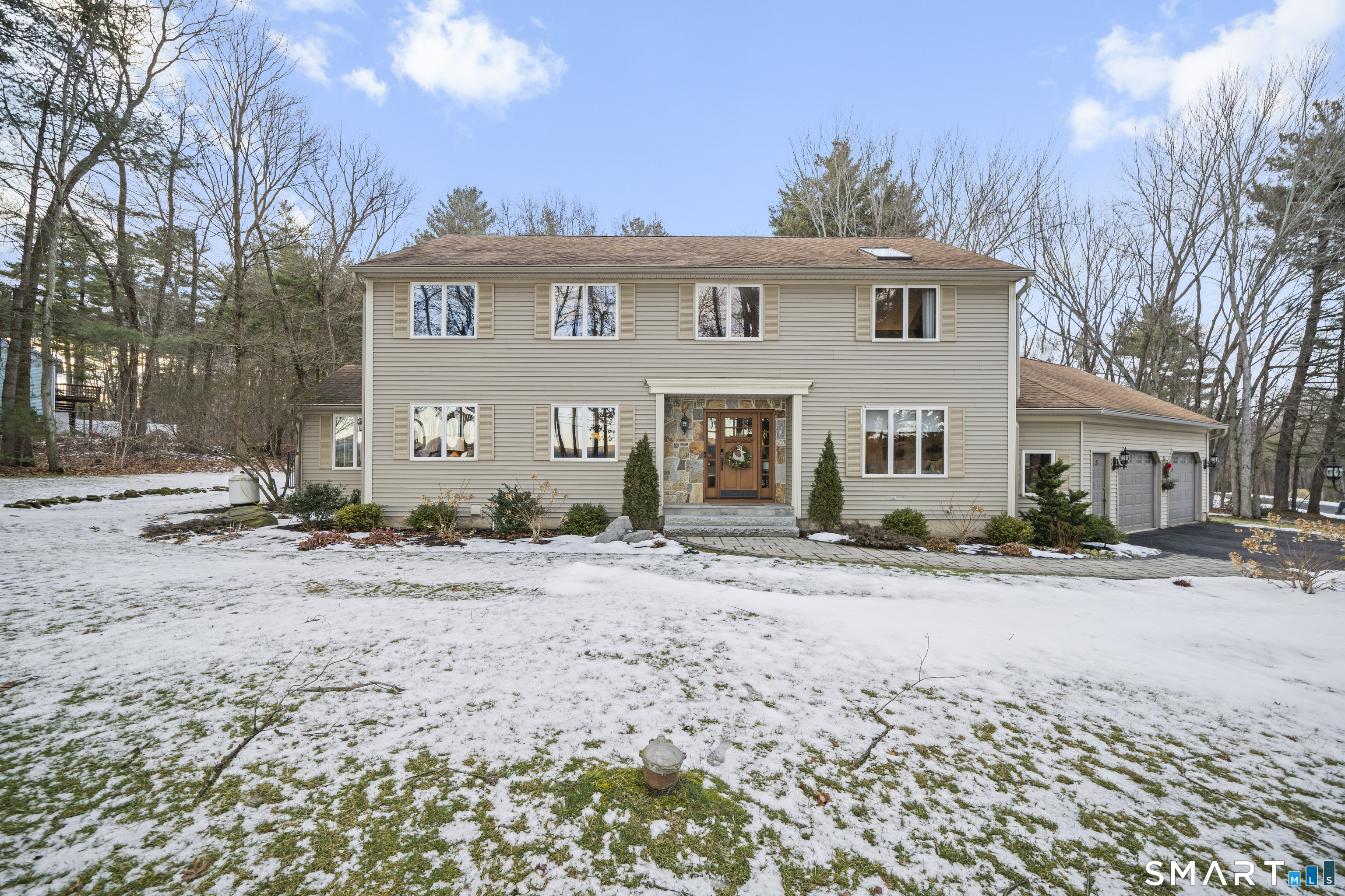 5 Cantlewood Drive Somers CT 06071