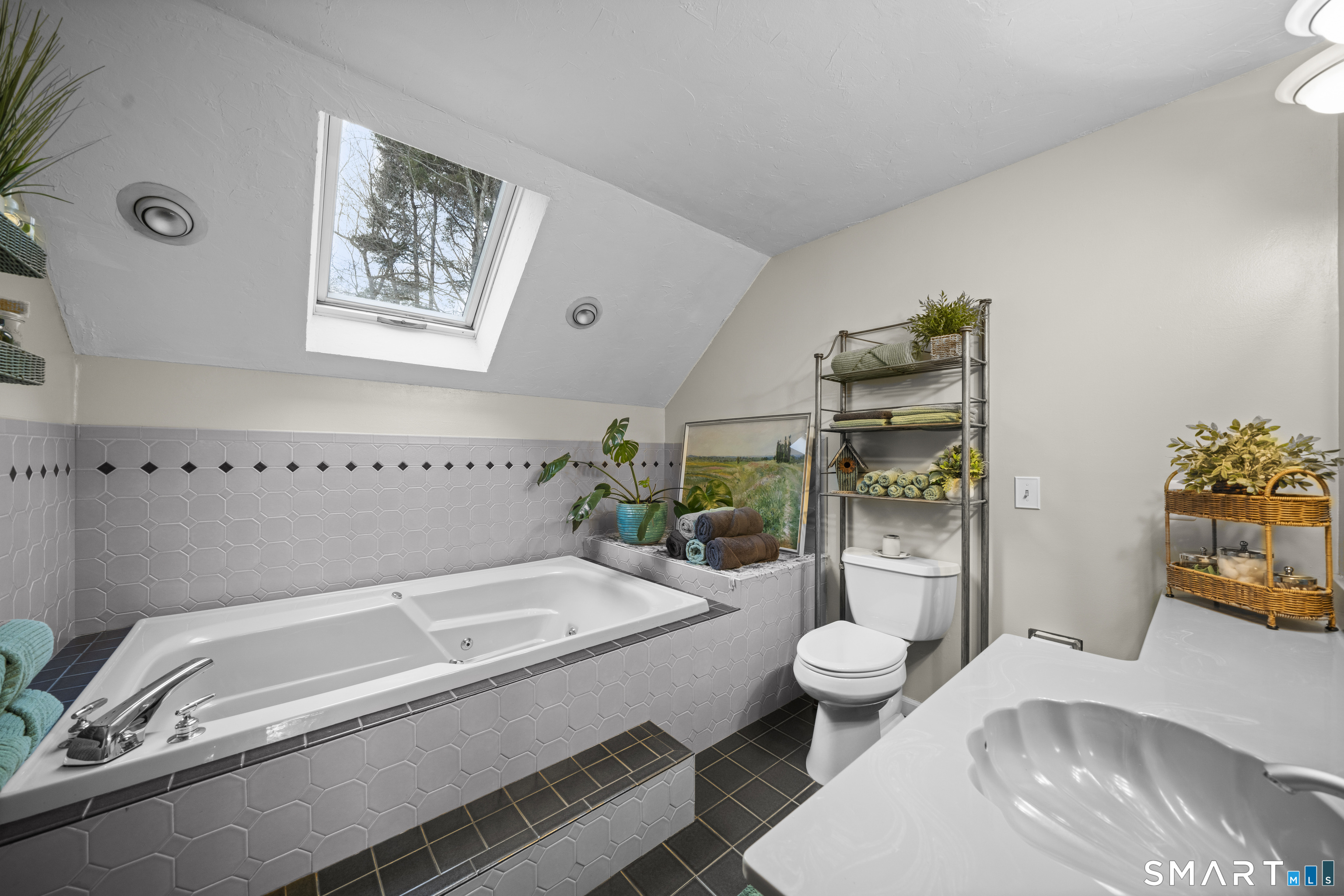 5 Cantlewood Drive Somers CT 06071