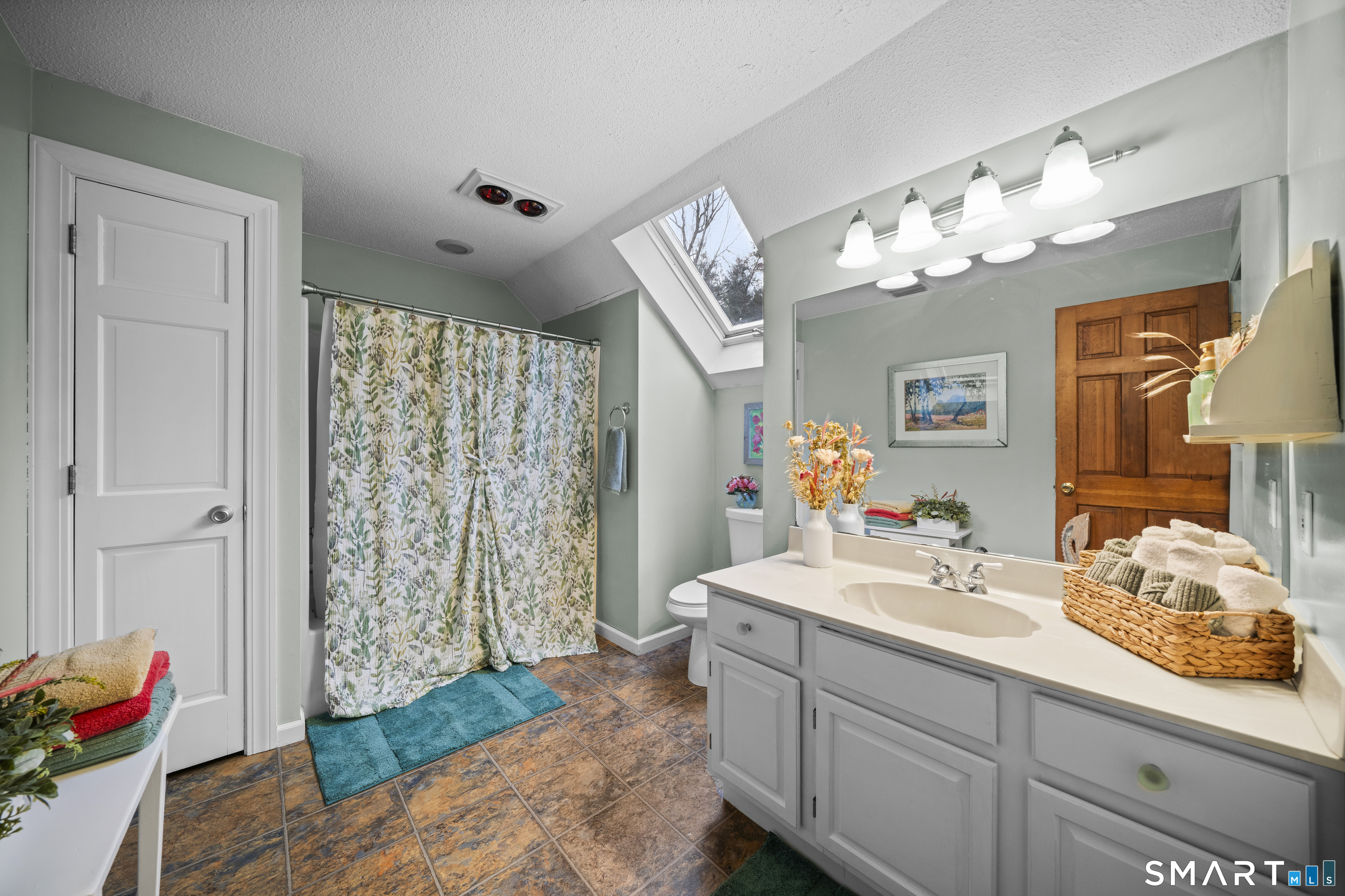 5 Cantlewood Drive Somers CT 06071