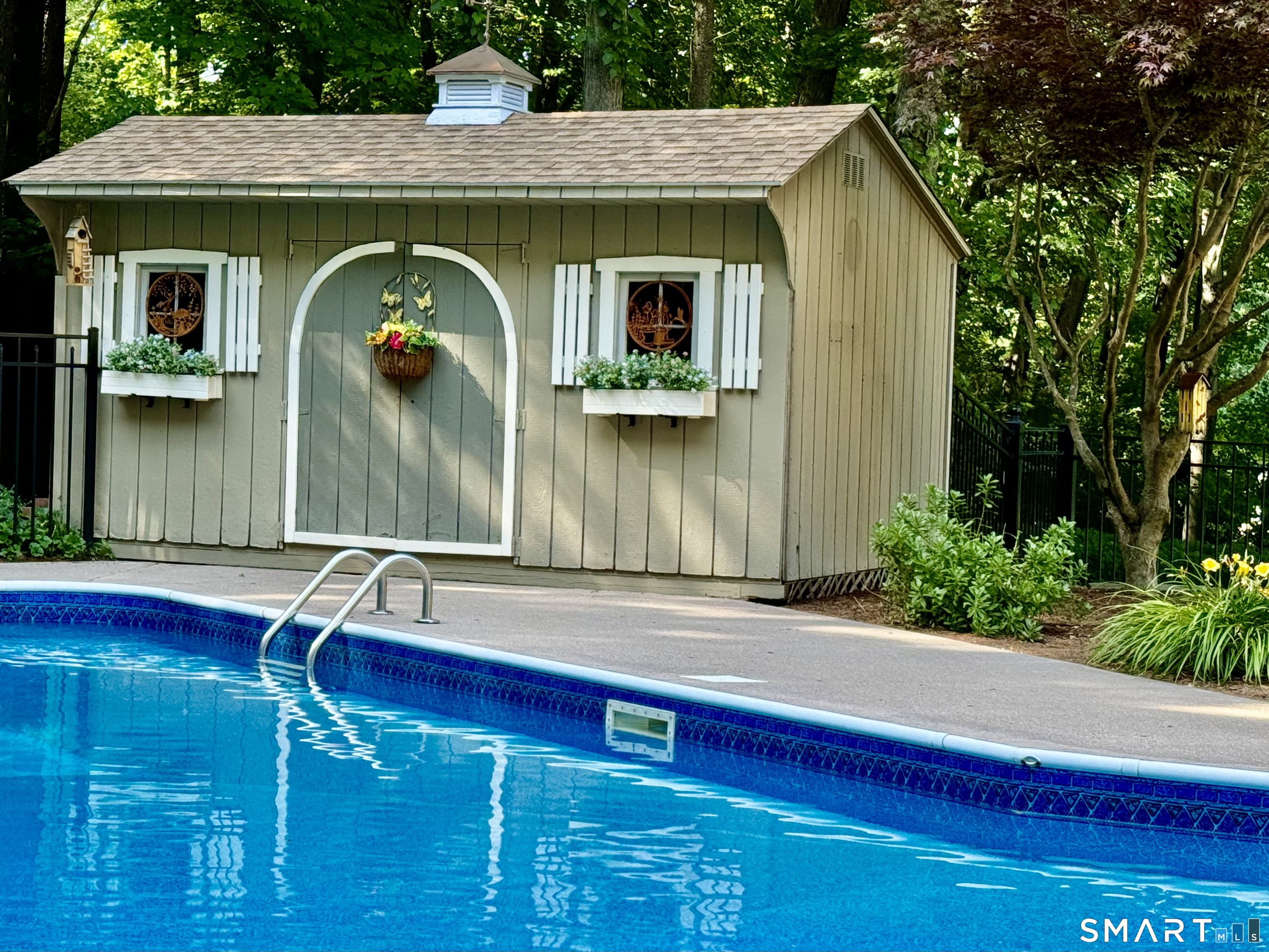 5 Cantlewood Drive Somers CT 06071