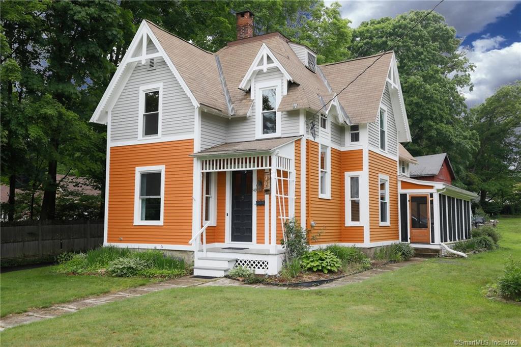 149 Main Street East Hampton CT 06424