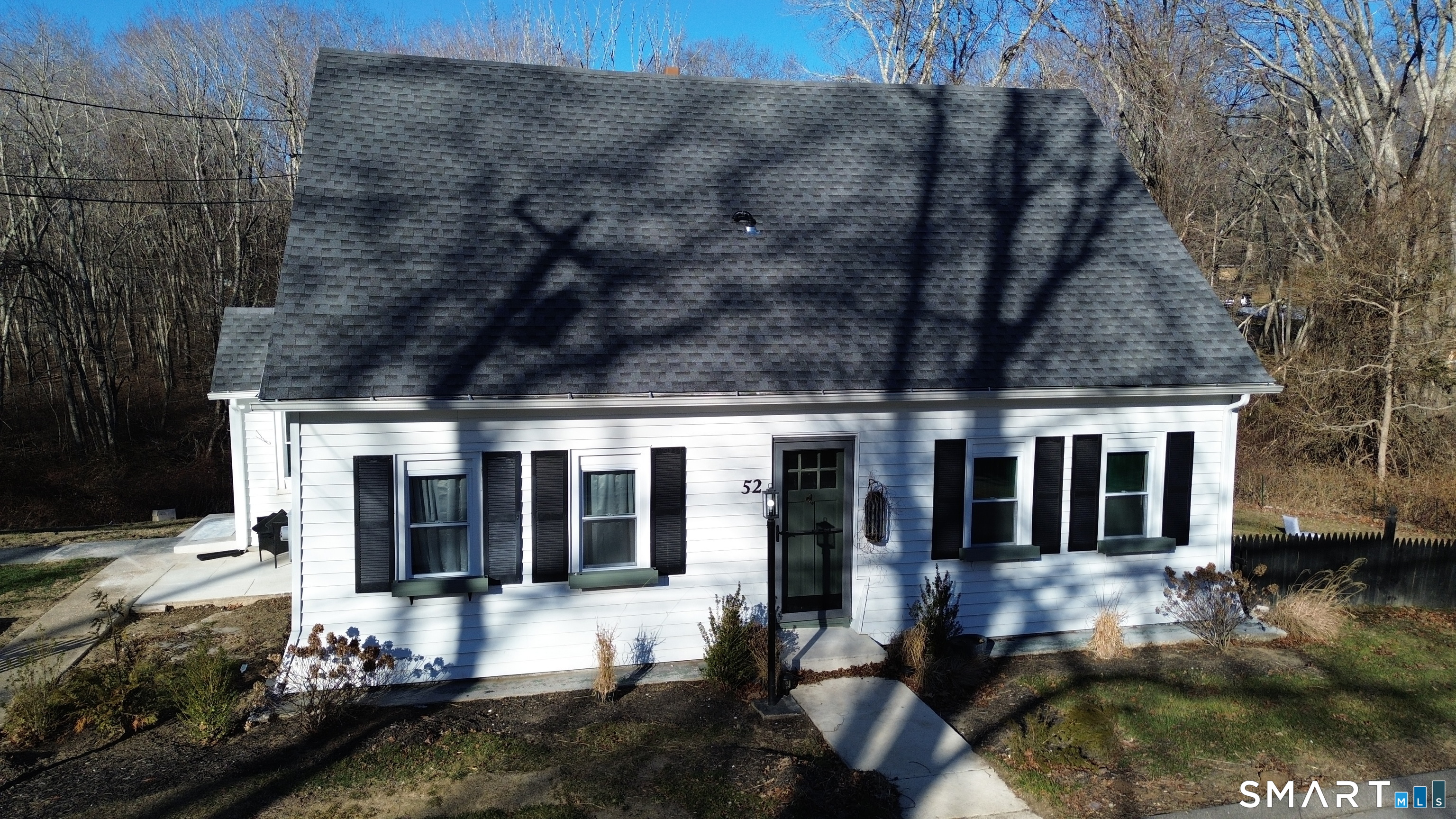 52 Walnut Hill Road East Lyme CT 06333