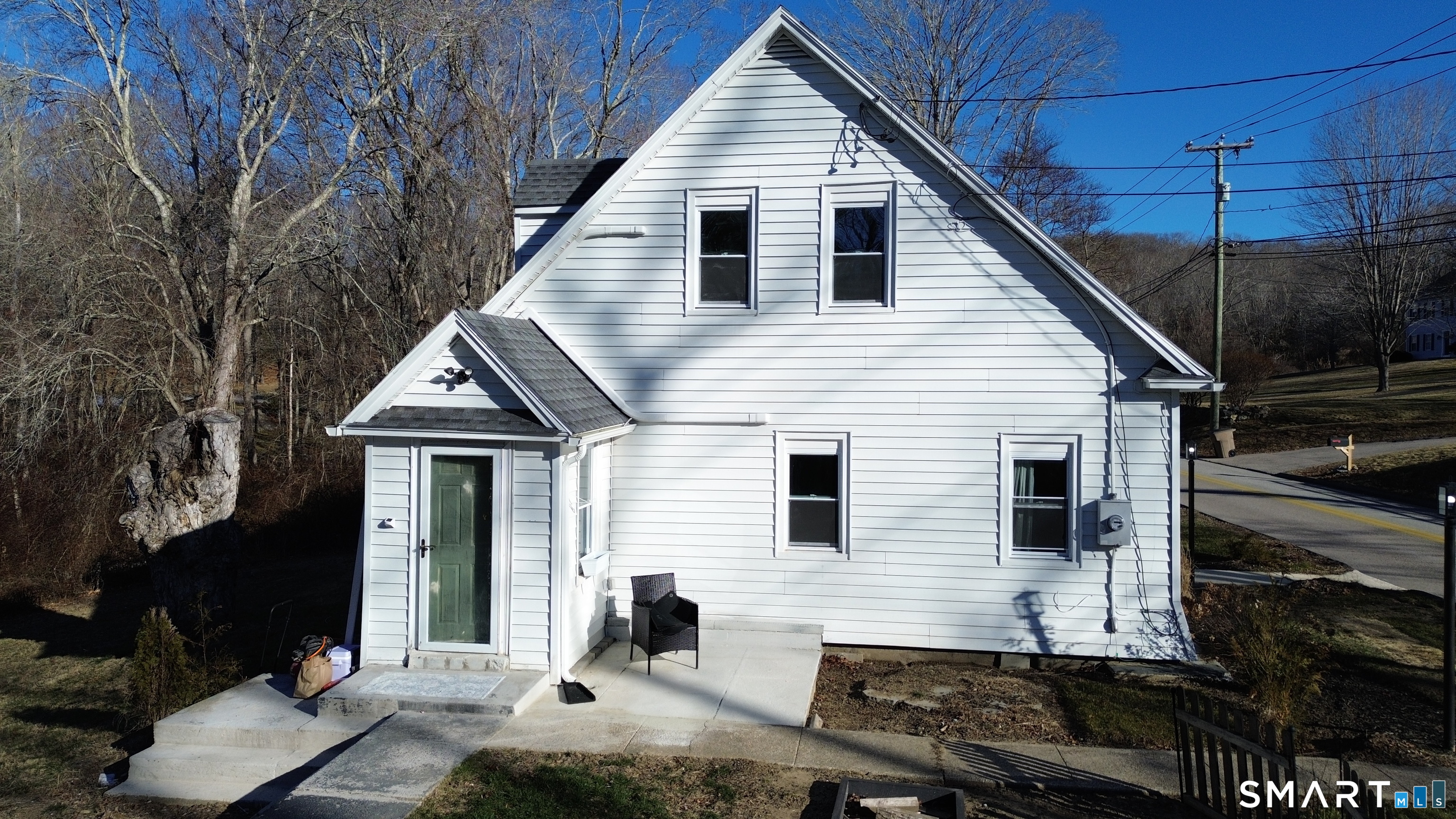 52 Walnut Hill Road East Lyme CT 06333