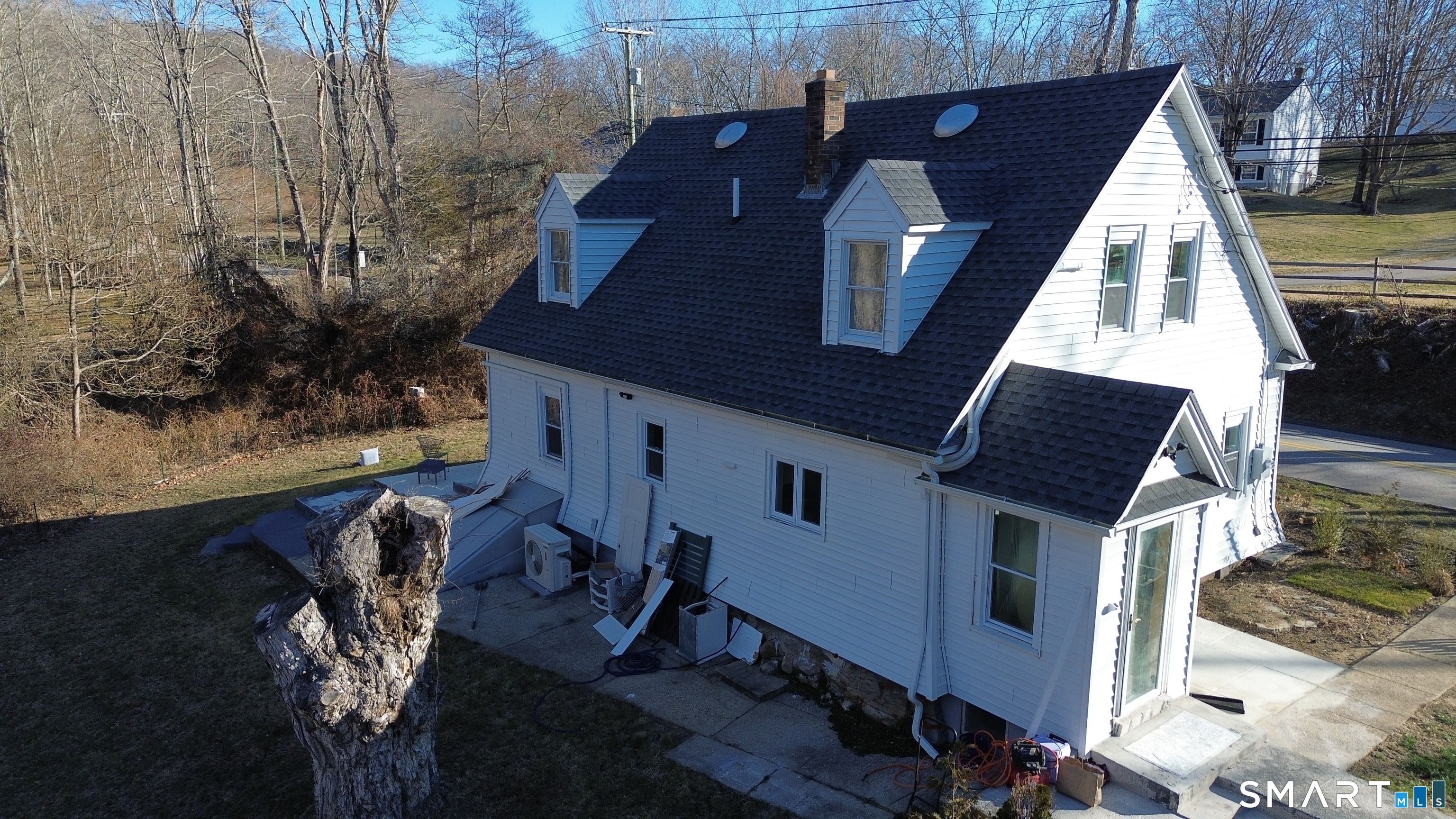 52 Walnut Hill Road East Lyme CT 06333