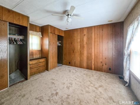15 Tunnel Hill Court Lisbon CT 06351