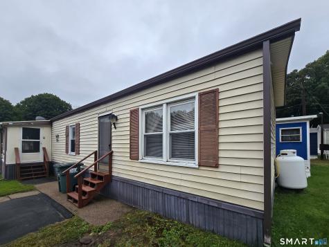 15 Tunnel Hill Court Lisbon CT 06351