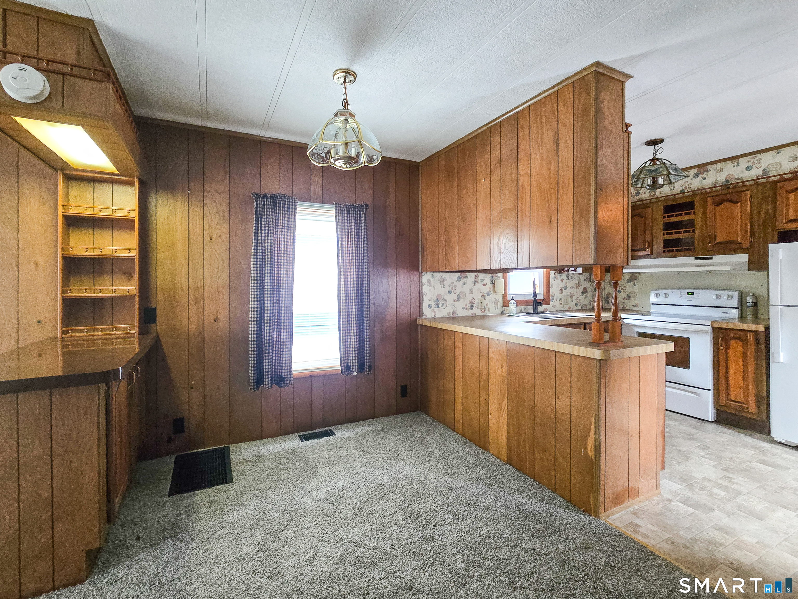 15 Tunnel Hill Court Lisbon CT 06351