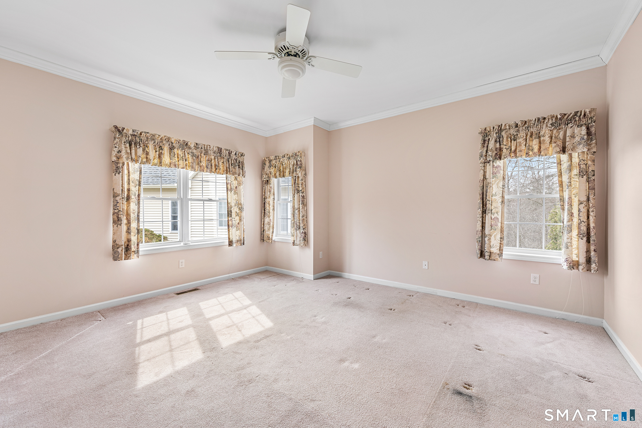 177 Thistle Pond Drive Bloomfield CT 06002