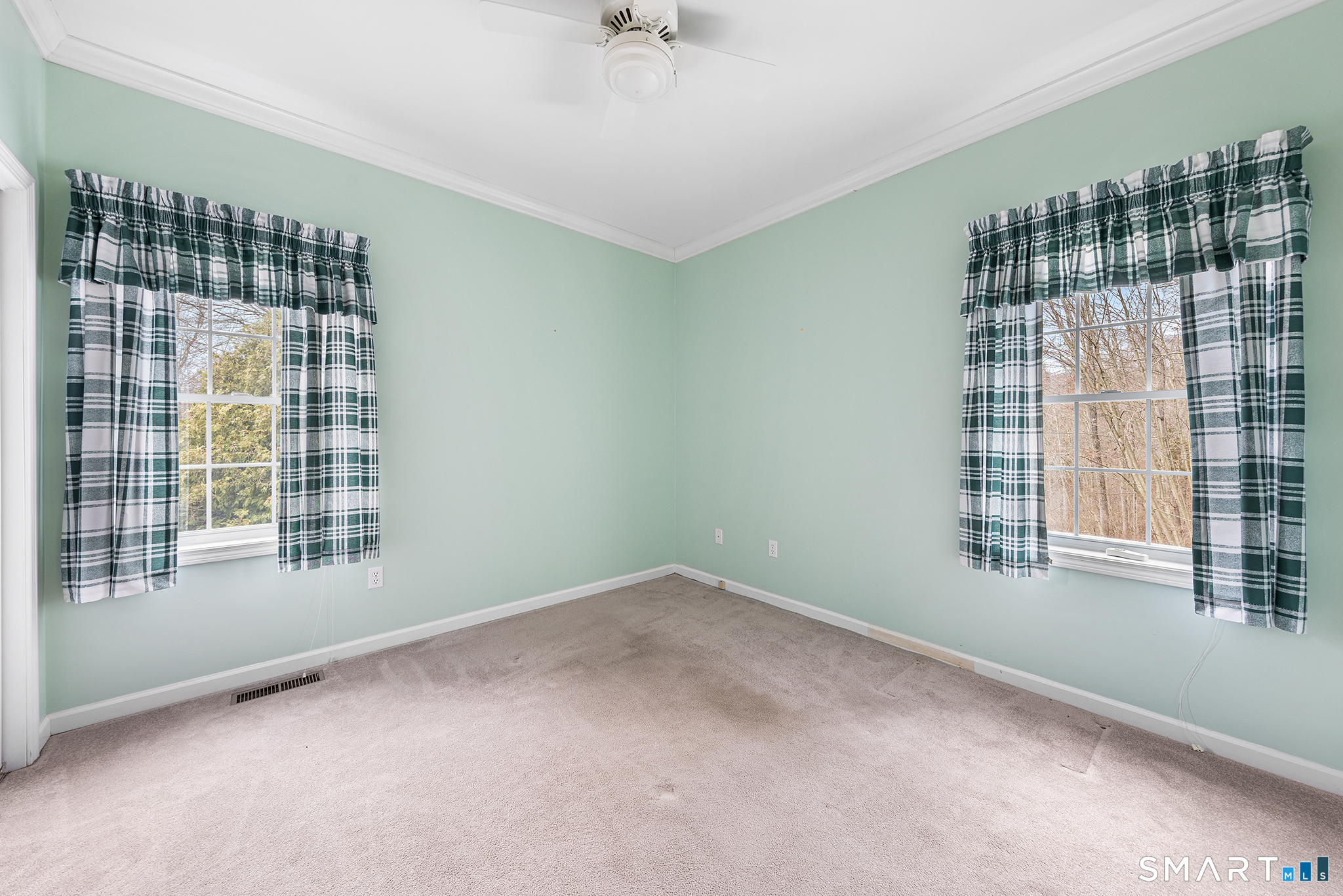 177 Thistle Pond Drive Bloomfield CT 06002